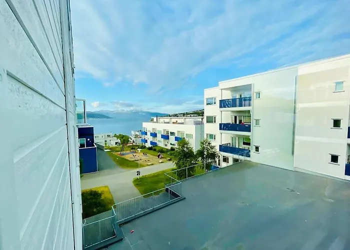 Mobiliado Em Noruega Lägenhet Tromsø